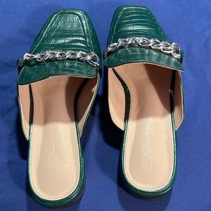 Green Ermonn shoes. Size 9
